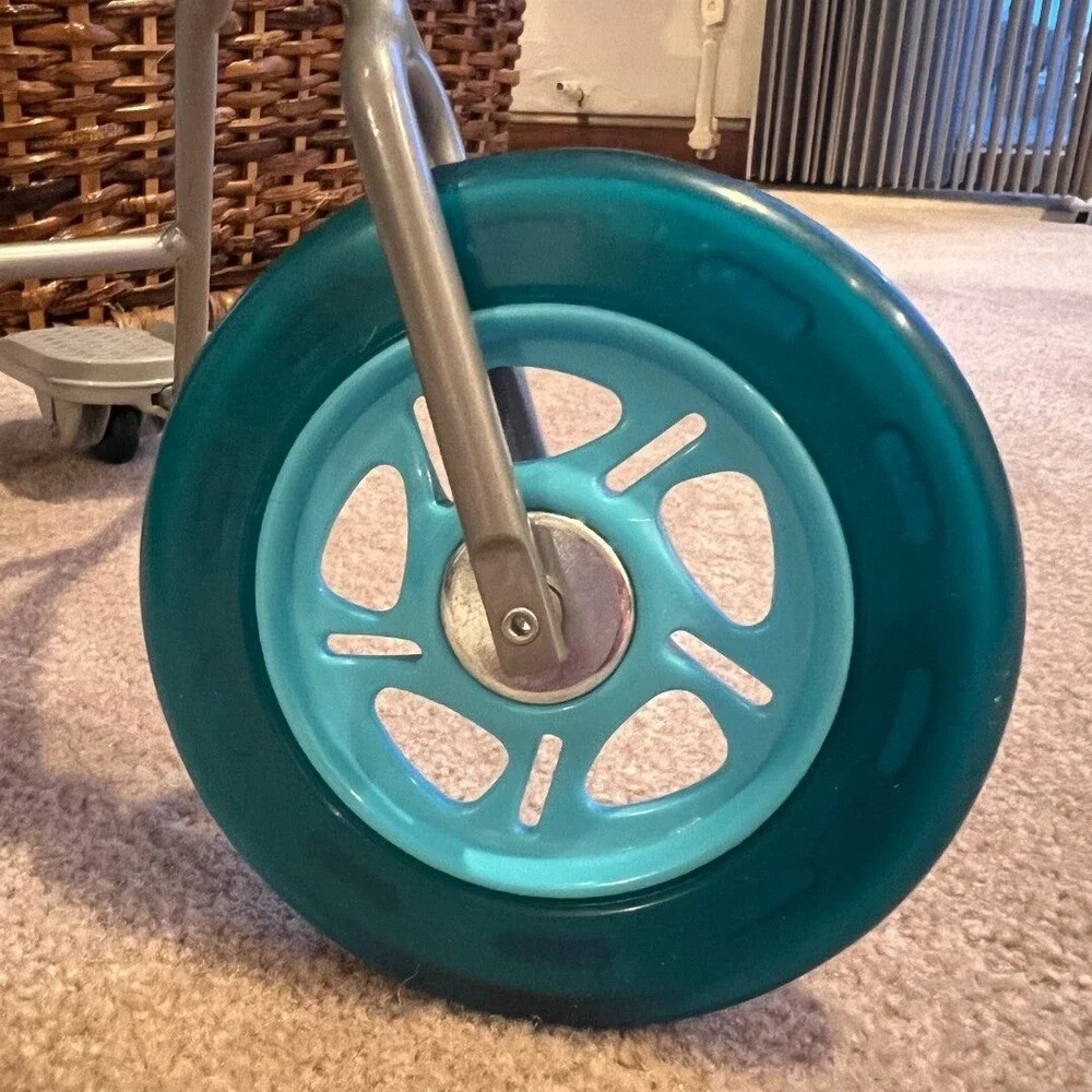 American Girl Sporty Scooter Teal Silver 18 Inch Doll Accessory Retired 2009 New
